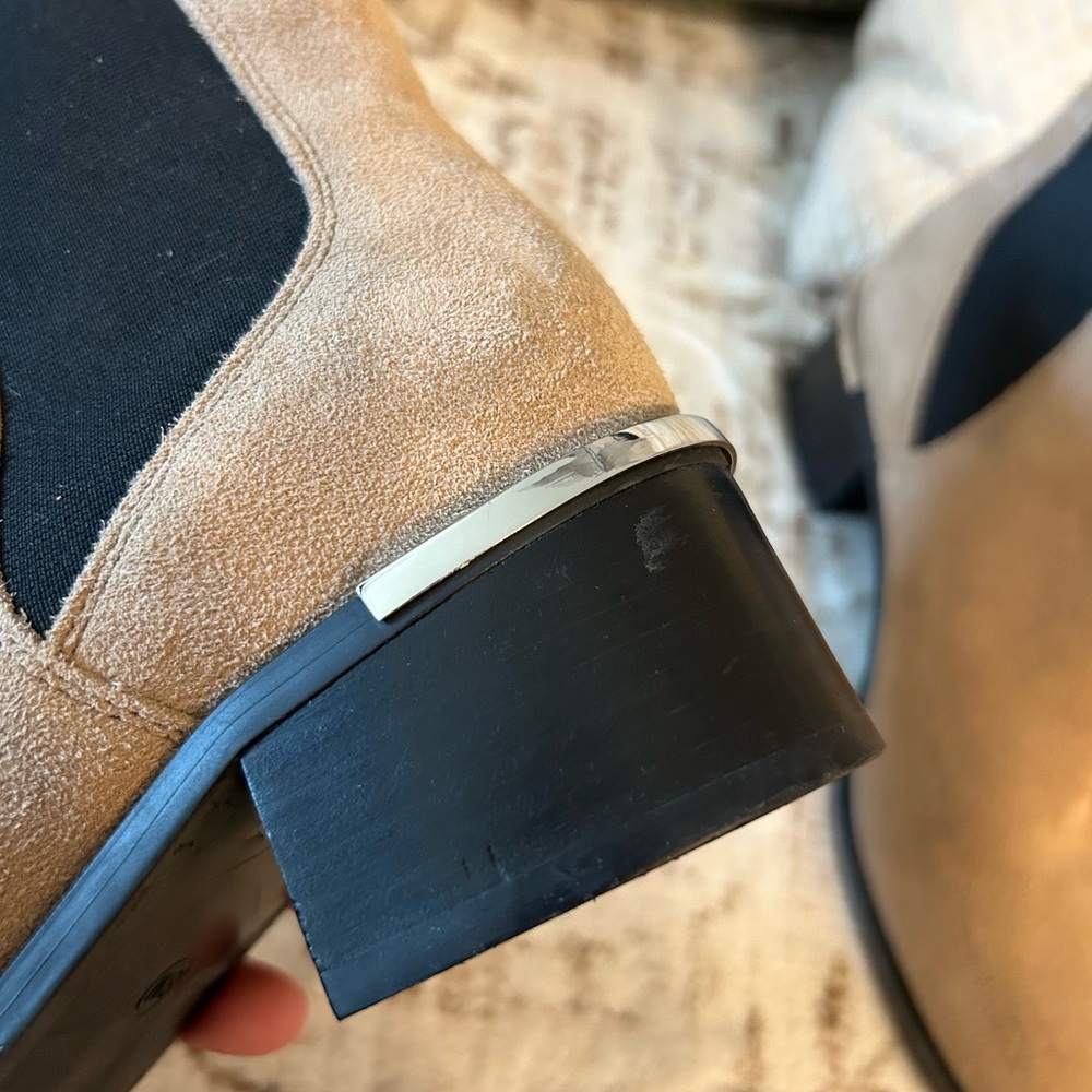 Calvin Klein Gayle Womens Leather Almond Toe Chelsea Ankle Boots - Picture 6 of 7